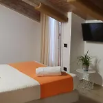 Duomo Attic Pensionat 4*