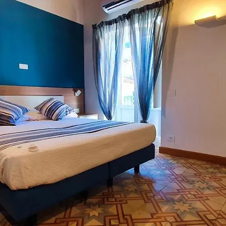 Duomo Attic 4*