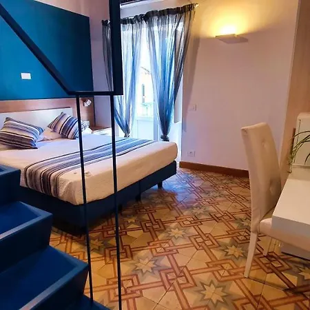 Duomo Attic בית הארחה *
