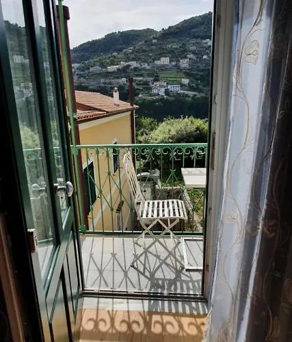 Duomo Attic بيت ضيافة 4*